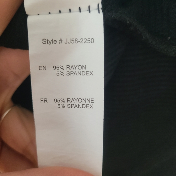 Round Hem Waffle Tee - Picture 4 of 4